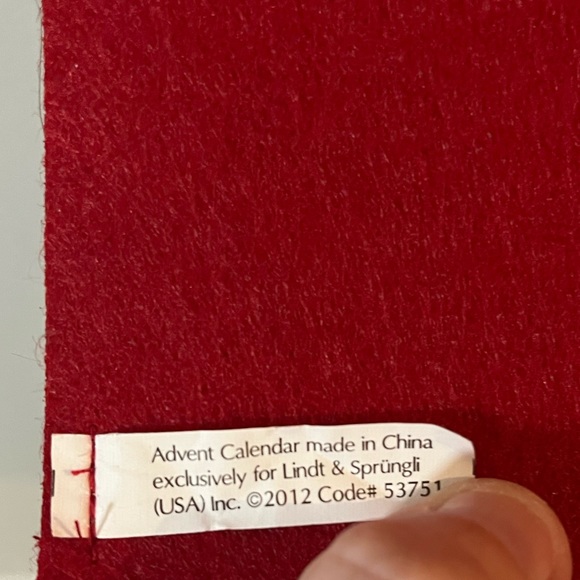 Lindt Chocolate Candy Holiday Advent Calendar from 2012 - Picture 6 of 6